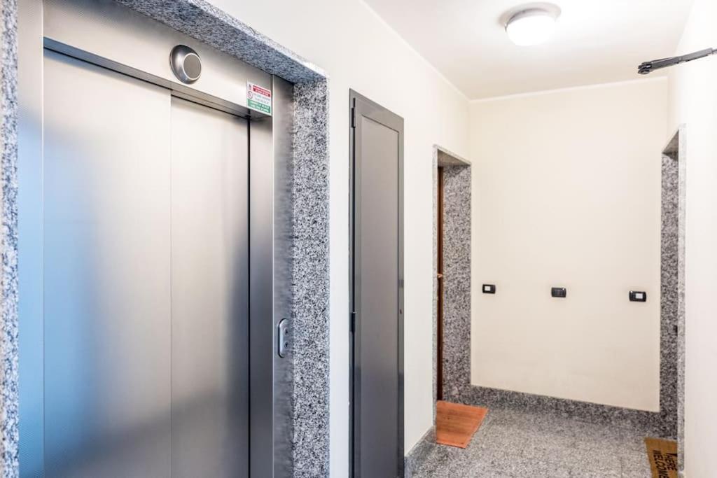 Santa Giulia Connect Apartamento Milão Exterior foto